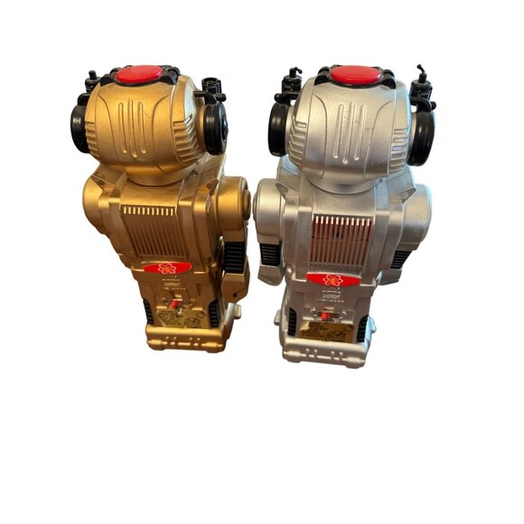 Vintage 1984 silver and gold Model B robots - Picture 2 of 2